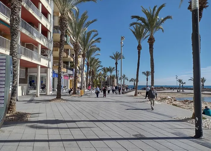 Sunny Appartment With Pool Torrevieja Center