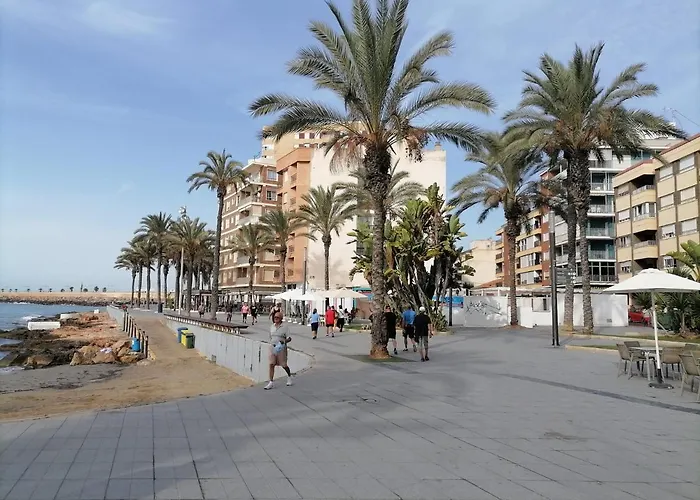 Sunny Appartment With Pool Torrevieja Center